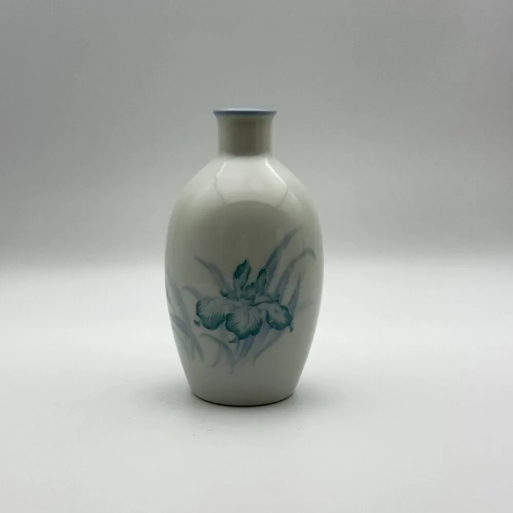 Otagiri Hand Crafted Original Japan Blue Iris Floral Ceramic Bud Vase